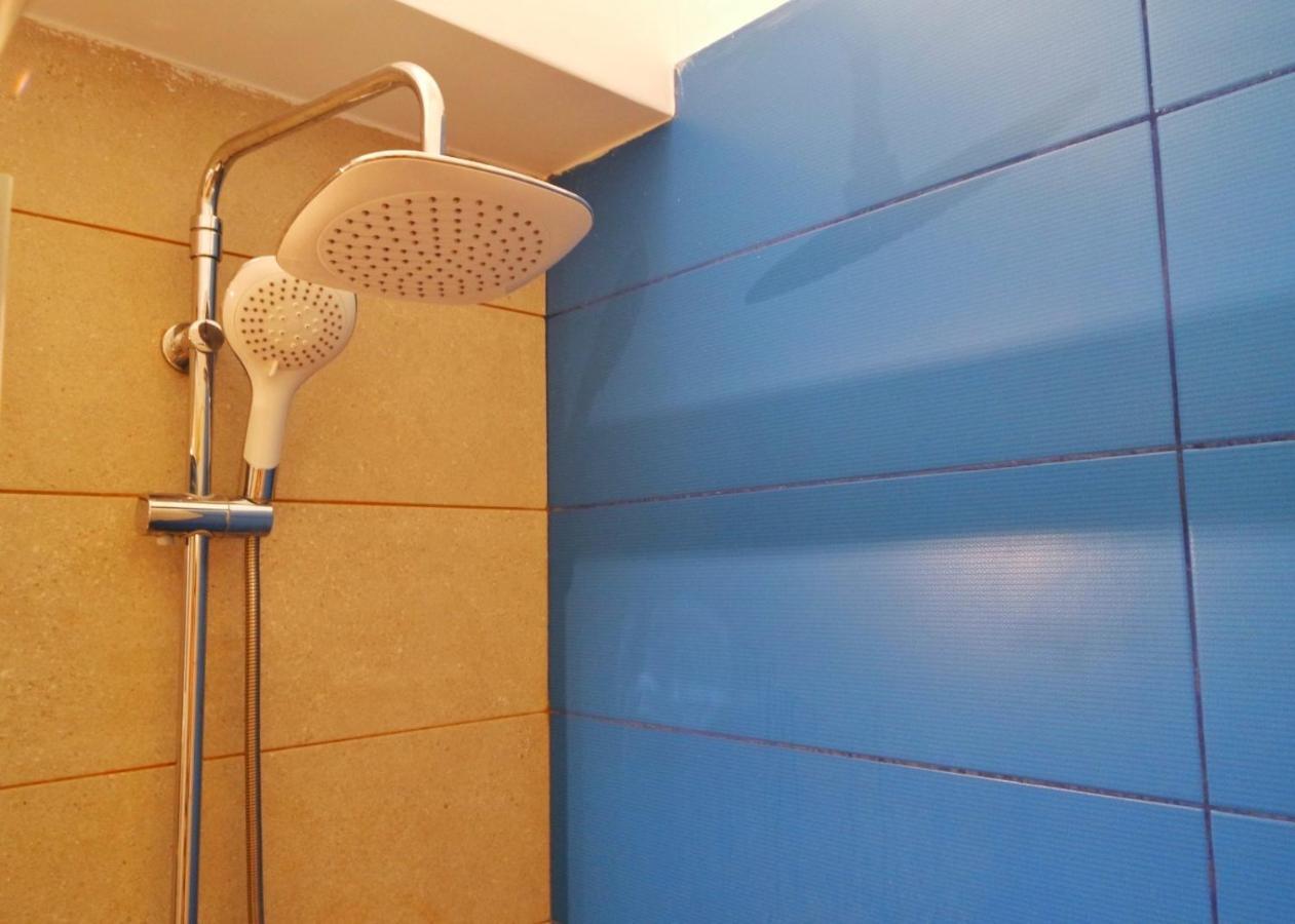 Apartment Royal Blue Grand No 3 Piraeus